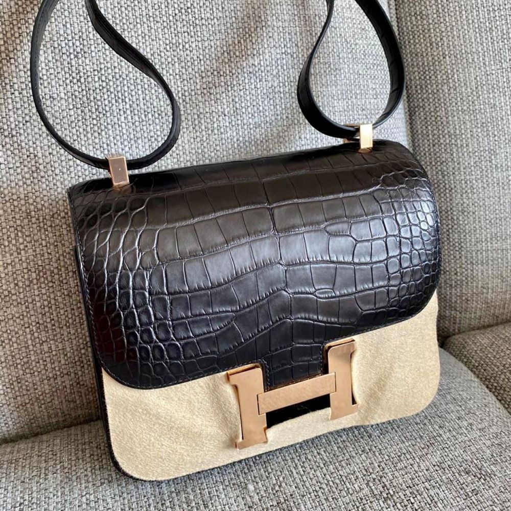 Hermès Constance 24 Noir (Black) Alligator Mississippi Matte Rose