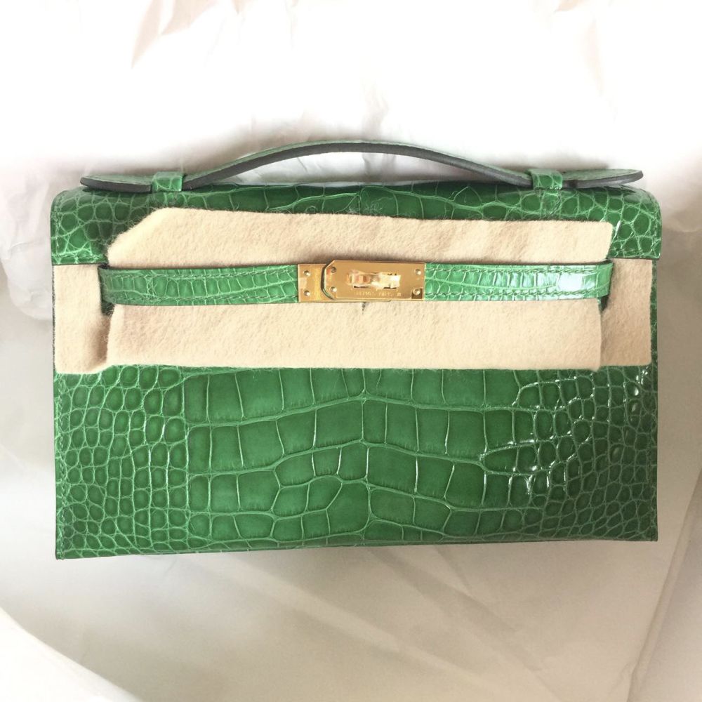 Hermès Kelly Pochette Cactus Alligator Mississippi Lisse Gold Hardware GHW A Stamp 2017 <!28123290> - The French Hunter