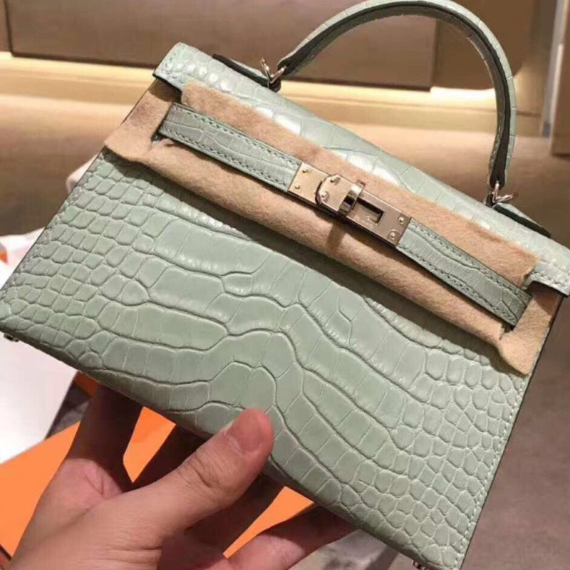 Hermès Kelly 20 Vert d'eau Sellier Alligator Mississippi Matte Palladium Hardware PHW C Stamp 2018 <!28181282> <!SOLD> <!SOLD> <!SOLD> <!SOLD> - The French Hunter