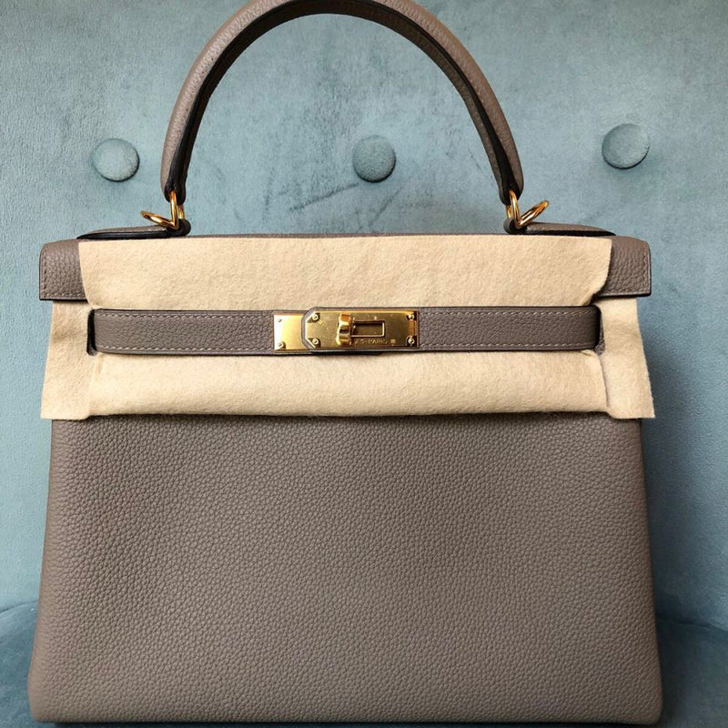 Hermès Kelly 28 Gris Asphalte Togo Gold Hardware GHW A Stamp 2017 <!28198440> - The French Hunter