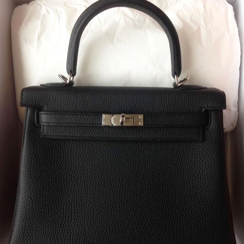 Hermès Kelly 25 Noir (Black) Togo Palladium Hardware PHW C Stamp 2018 <!28242202> <!SOLD> <!SOLD> <!SOLD> <!SOLD> <!SOLD> <!SOLD> <!SOLD> - The French Hunter