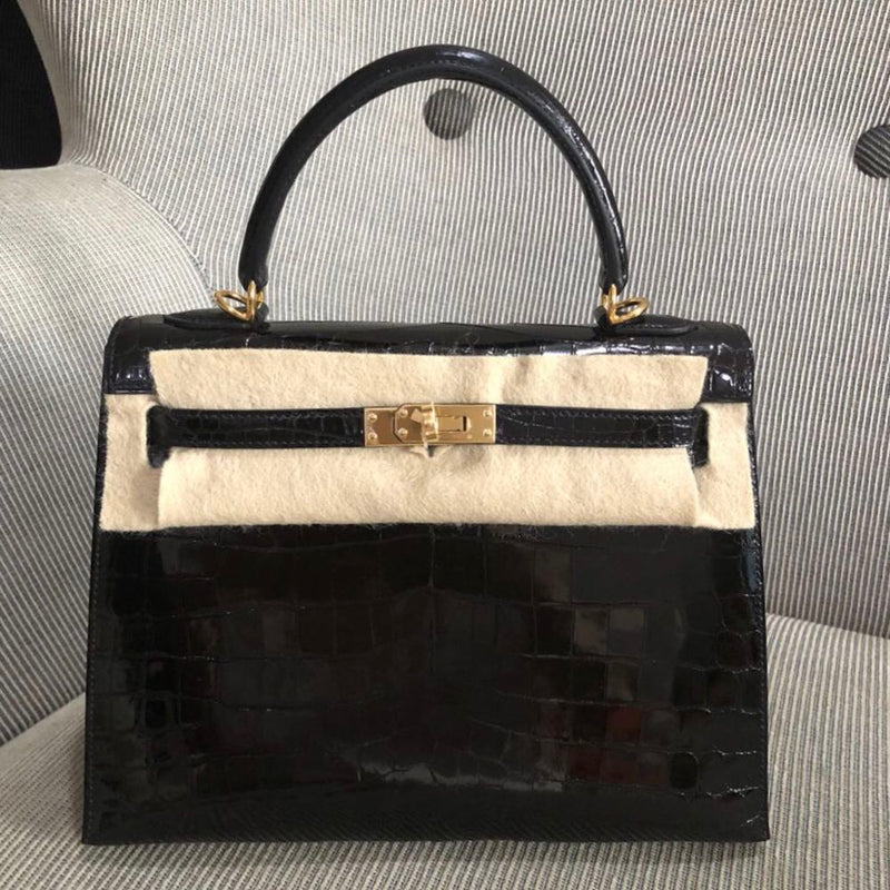 Hermès Kelly 25 Noir (Black) Crocodile Niloticus Lisse Gold Hardware GHW C Stamp 2018 <!29691012> <!SOLD> <!SOLD> - The French Hunter