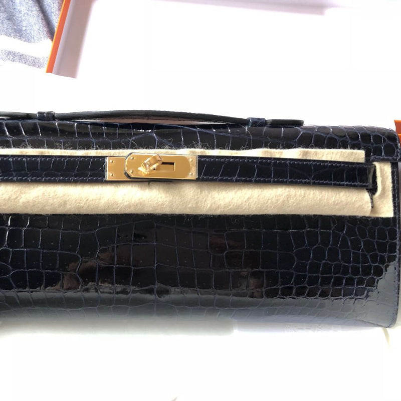 Hermès Kelly Cut Bleu Marine Crocodile Porosus Lisse Gold Hardware GHW C Stamp 2018 <!30485179> - The French Hunter