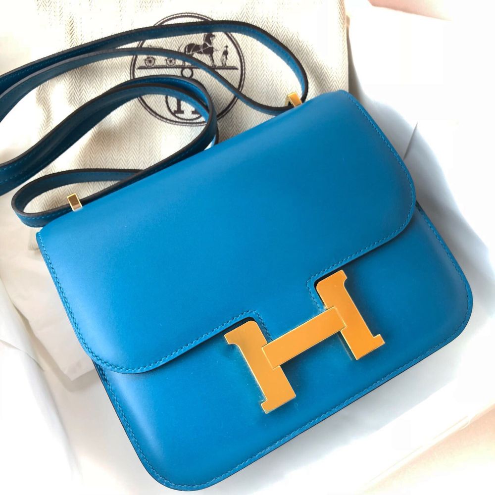 Hermès Constance 18 Bleu Izmir Tadelakt Gold Hardware GHW C Stamp 2018 <!30747173> - The French Hunter
