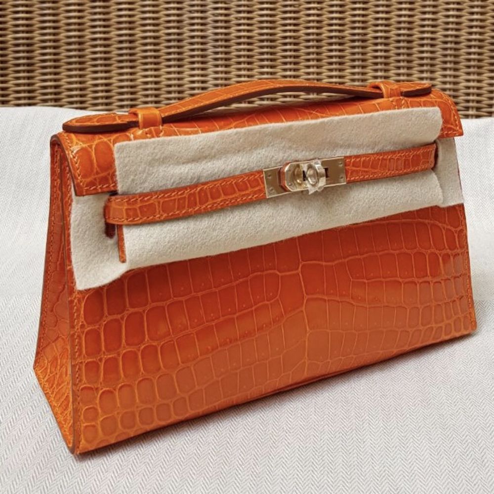 Hermès Kelly Pochette Orange Crocodile Niloticus Lisse Gold Hardware GHW R Stamp 2013 <!31002360> - The French Hunter