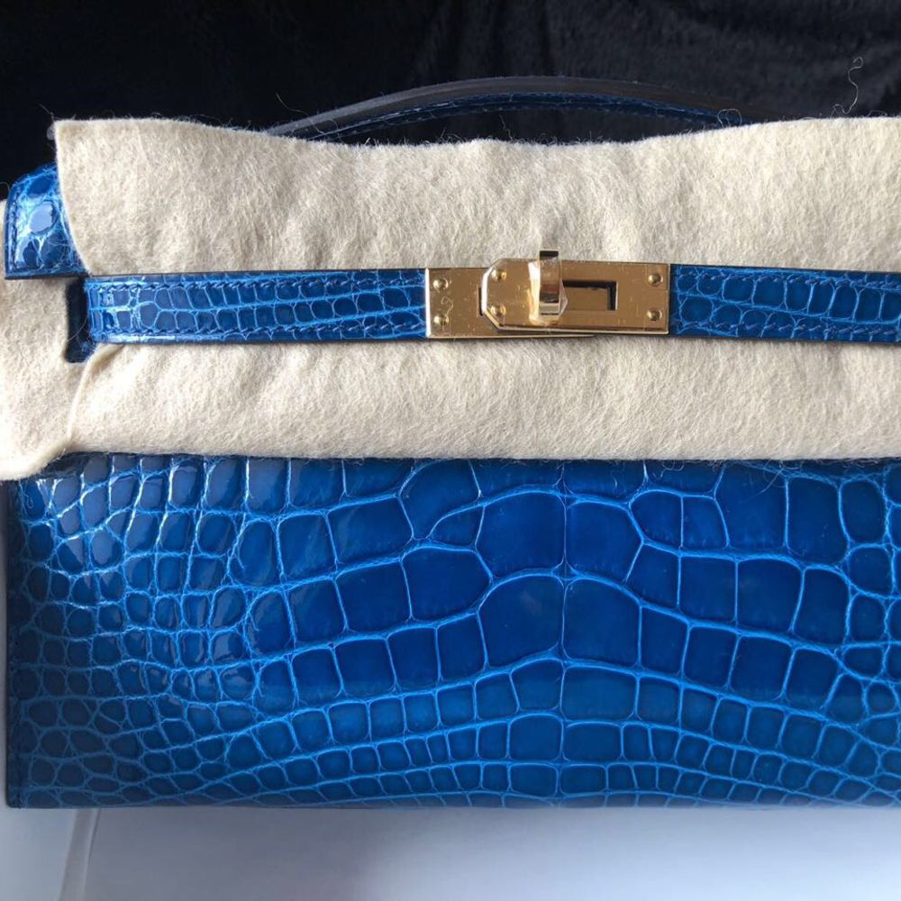 Hermes Kelly Pochette Mykonos Alligator Mississippi Lisse Gold Hardware GHW C Stamp 2018 - The French Hunter