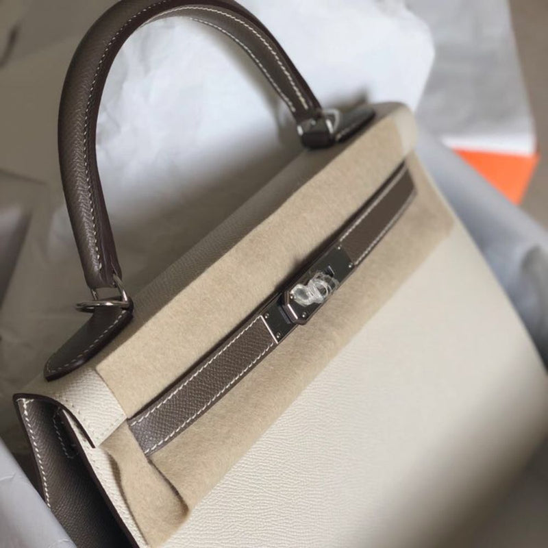 Hermès Kelly HSS 28 Craie/Etoupe Sellier Epsom Palladium Hardware PHW C Stamp 2018 - The French Hunter