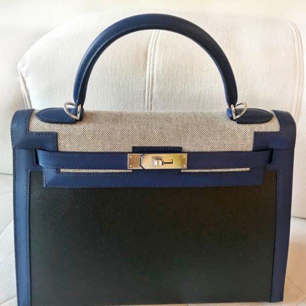 Hermès Kelly Limited Edition 32 Noir (Black)/Bleu Saphir Etoile; Toile Palladium Hardware PHW C Stamp 2018 - The French Hunter
