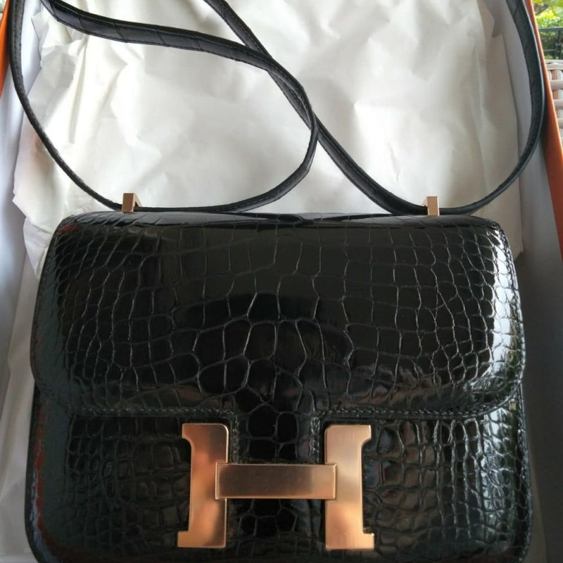 Hermès Constance 18 Noir (Black) Alligator Mississippi Lisse Rose Gold Hardware RGHW A Stamp 2017 - The French Hunter