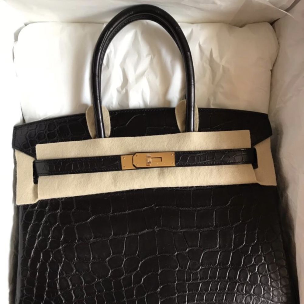 Hermès Birkin 30 Noir (Black) Alligator Mississippi Matte Gold Hardware GHW C Stamp 2018 - The French Hunter