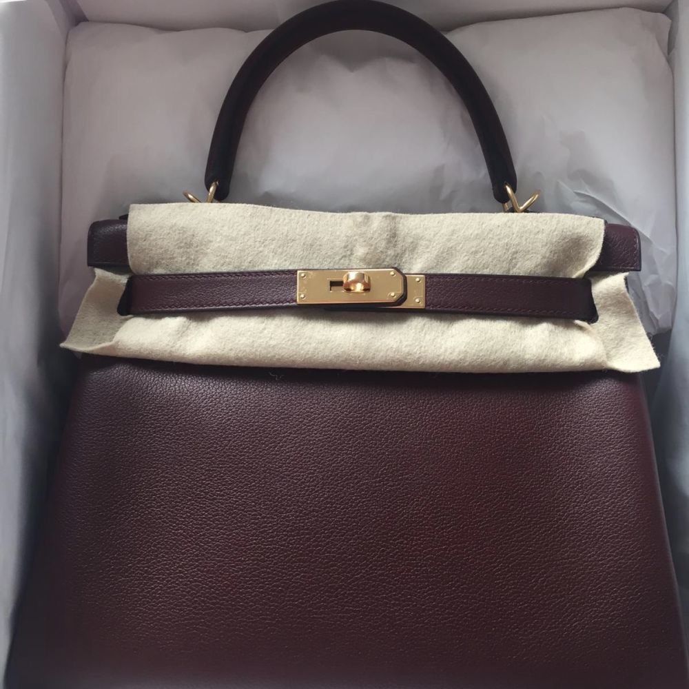 Hermès Kelly 28 Bordeaux Evercolor Gold Hardware GHW A Stamp 2017 - The French Hunter