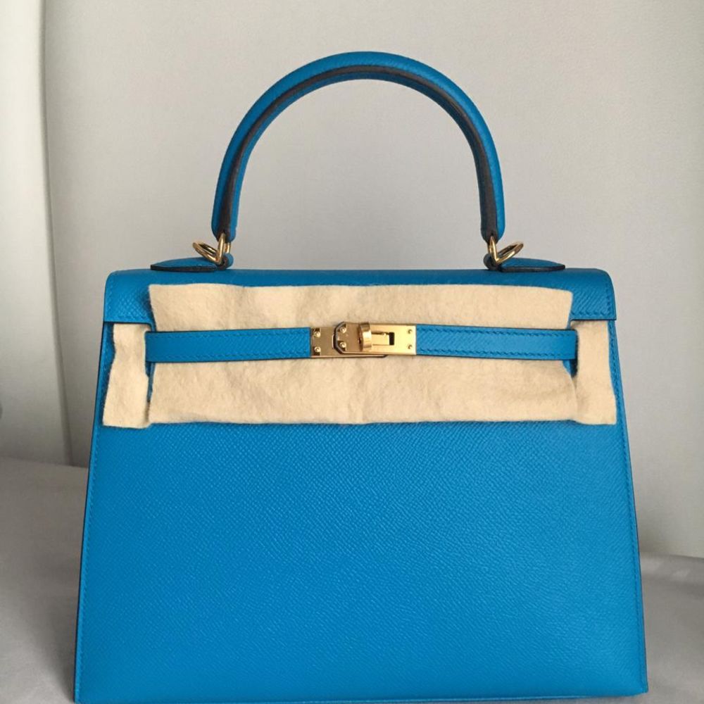 Hermès Kelly 25 Bleu Zanzibar Sellier Epsom Gold Hardware GHW C Stamp 2018 - The French Hunter