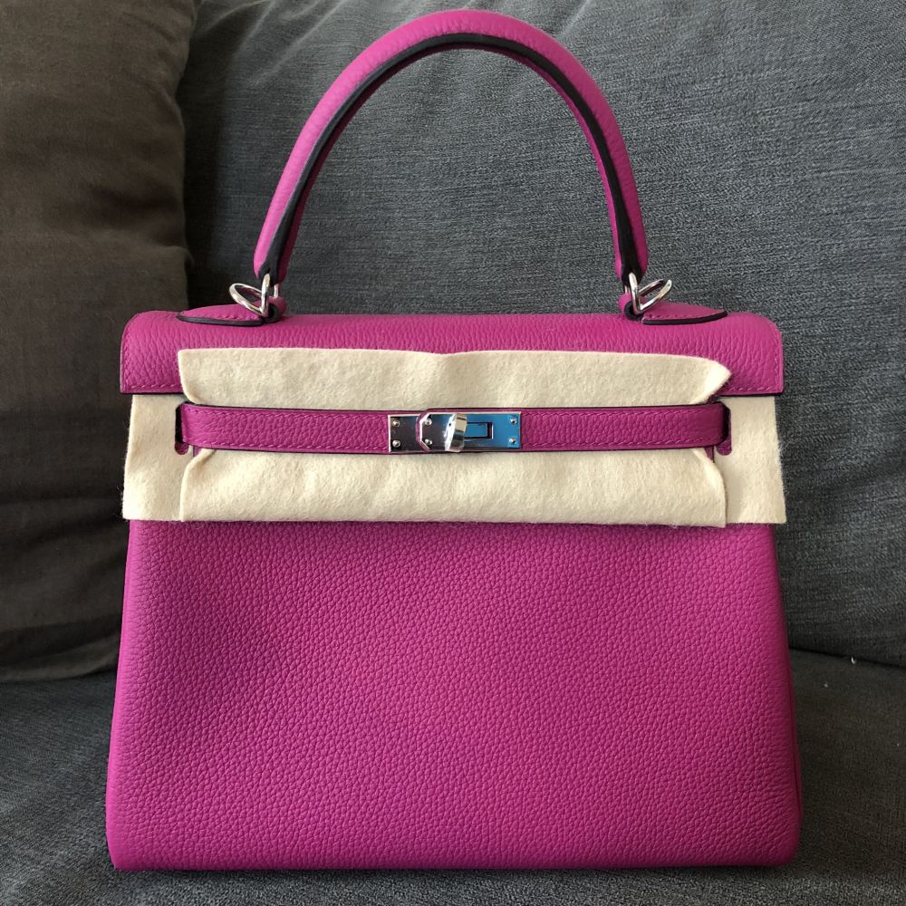 Hermès Kelly 25 Rose Pourpre Togo Palladium Hardware PHW C Stamp 2018 - The French Hunter