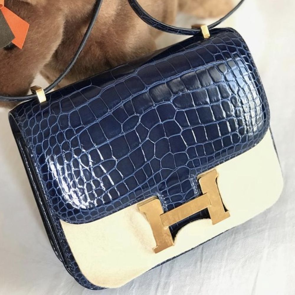 Hermès Constance 18 Bleu Saphir Crocodile Niloticus Lisse Gold Hardware GHW
