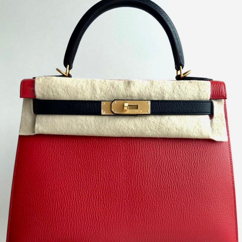 Hermès Kelly HSS 28 Rouge Casaque/Noir (Black) Sellier Chevre Mysore Brushed Gold Hardware BGHW