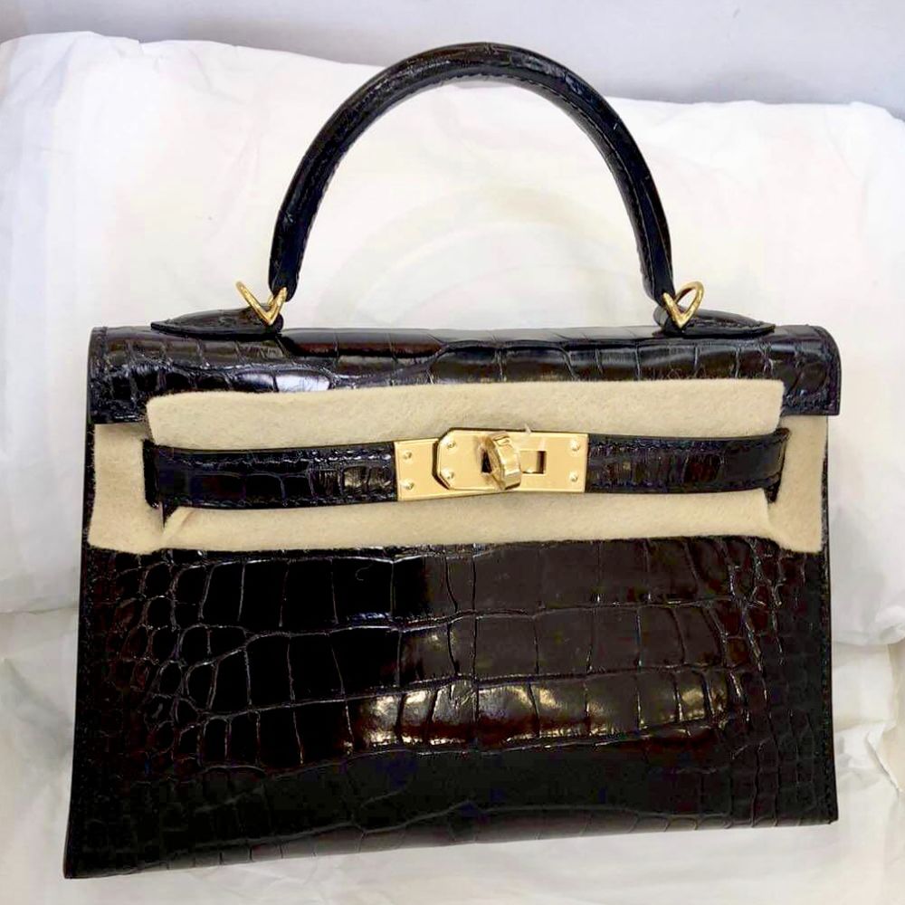 Hermès Kelly 20 Noir (Black) Sellier Alligator Mississippi Lisse Gold Hardware GHW