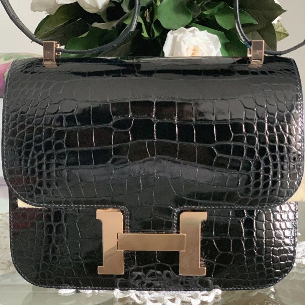 Hermès Constance 24 Noir (Black) Alligator Mississippi Lisse Rose Gold Hardware RGHW