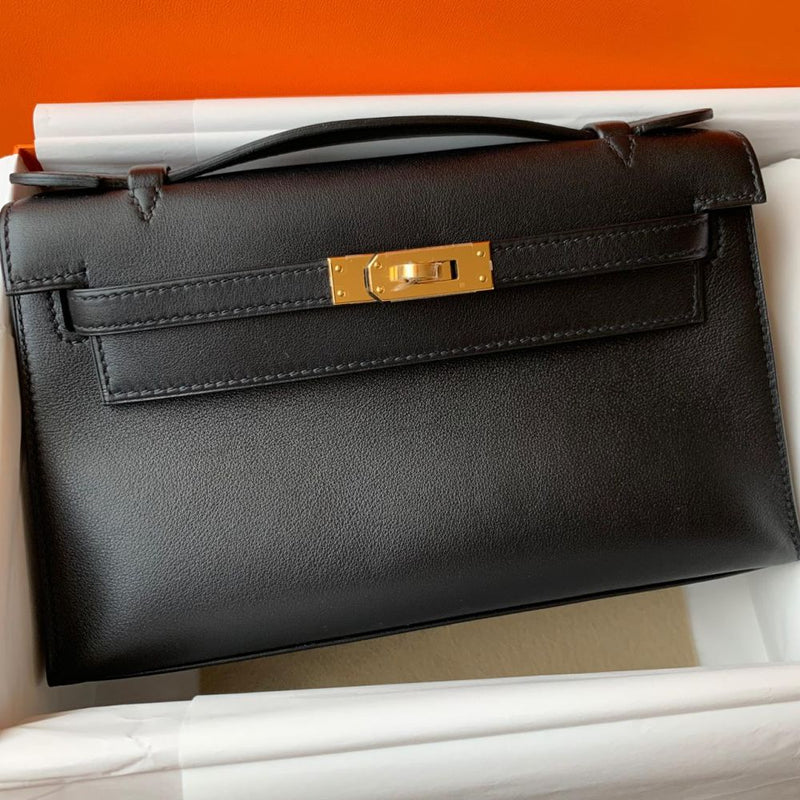 Hermès Kelly Pochette Noir (Black) Swift Gold Hardware GHW