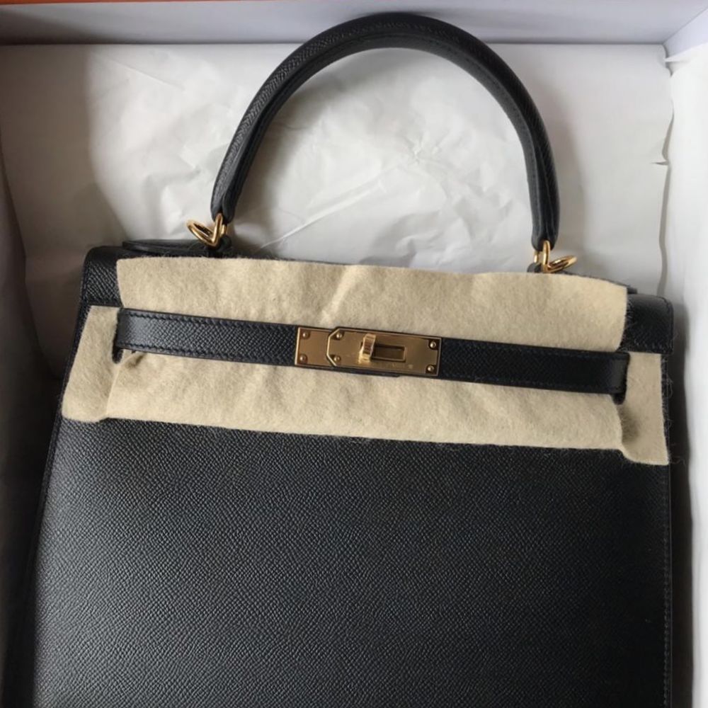 Hermès Kelly 28 Noir (Black) Sellier Epsom Gold Hardware GHW