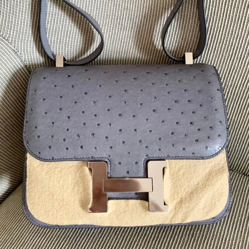 Hermès Constance 24 Gris Agate Ostrich Palladium Hardware PHW