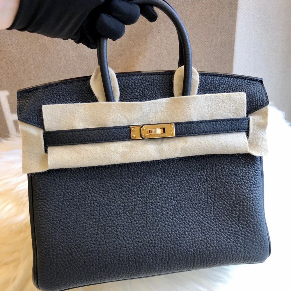 Hermès Birkin 25 Noir (Black) Togo Gold Hardware GHW
