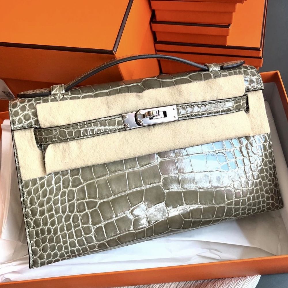Hermès Kelly Pochette Gris Tourterelle Alligator Mississippi Lisse Palladium Hardware PHW