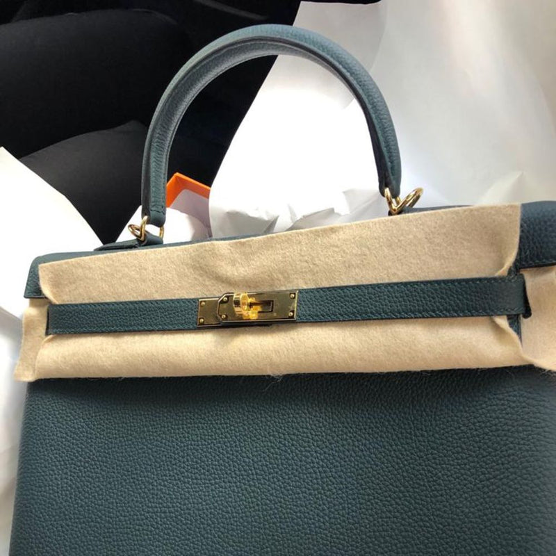 Hermès Kelly 35 Vert Cyprès Togo Gold Hardware GHW