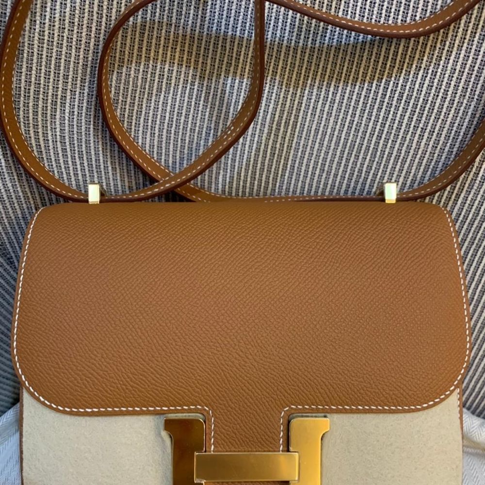 Hermès Constance 18 Gold Epsom Gold Hardware GHW