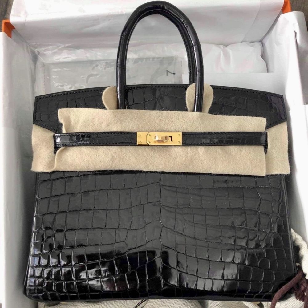 Hermès Birkin 25 Noir (Black) Crocodile Niloticus Lisse Gold Hardware GHW