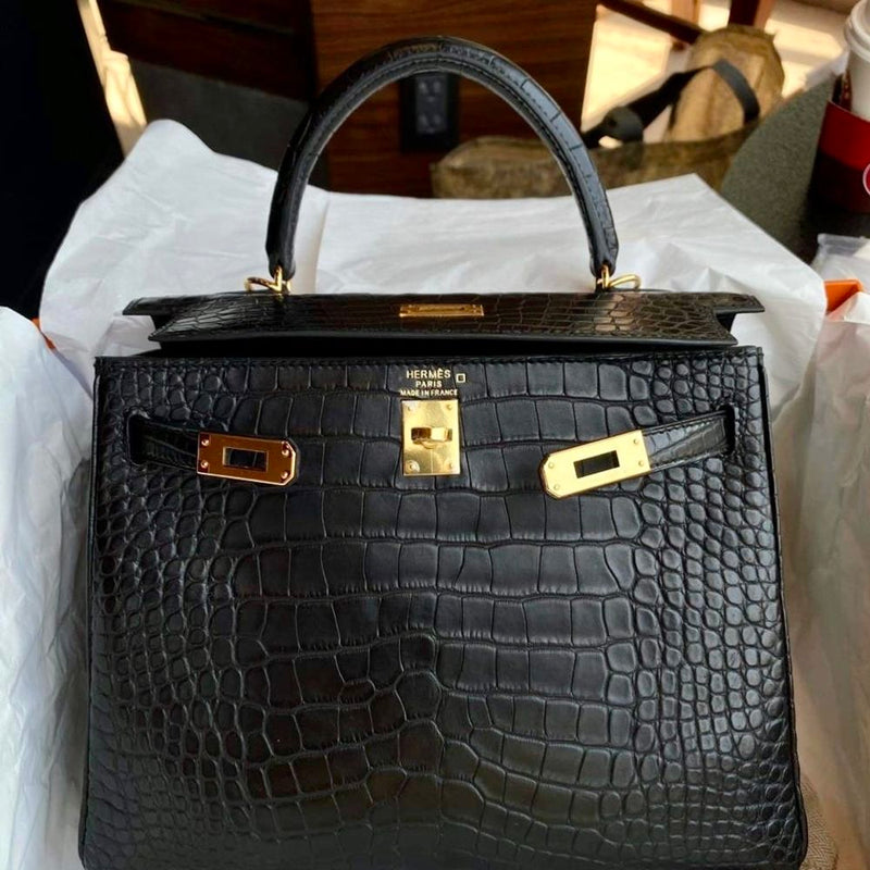 Hermès Kelly 25 Noir (Black) Alligator Mississippi Matte Gold Hardware GHW
