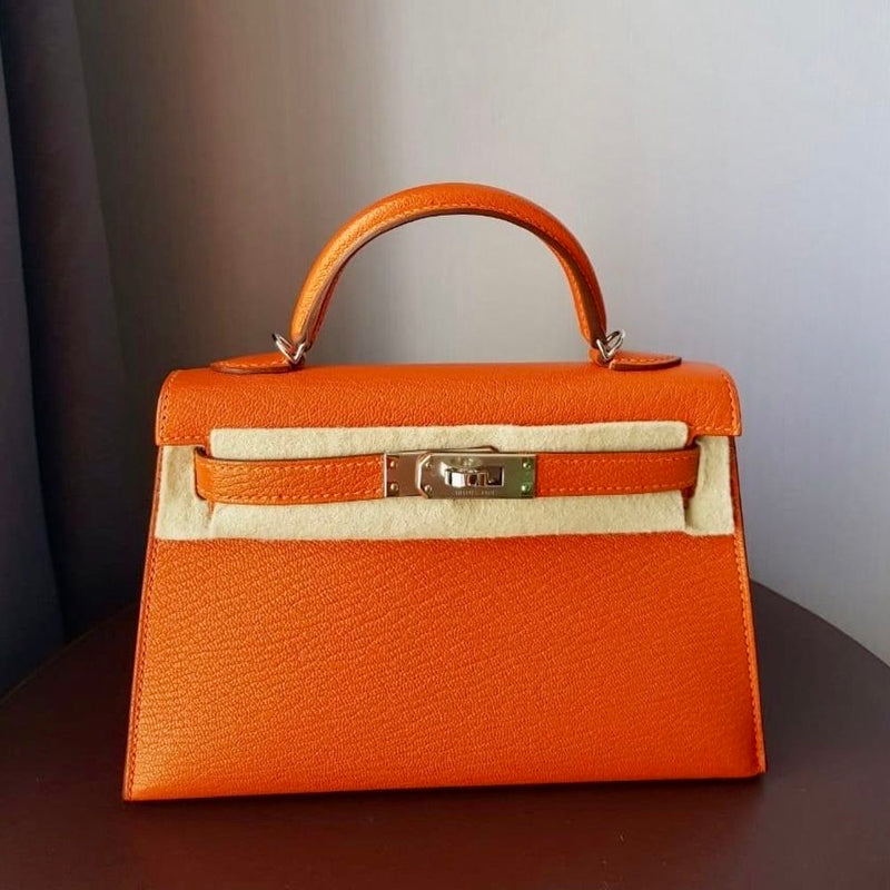 Hermès Kelly Limited Edition 20 Feu/Rose Eglantine Verso Chevre Mysore Palladium Hardware PHW