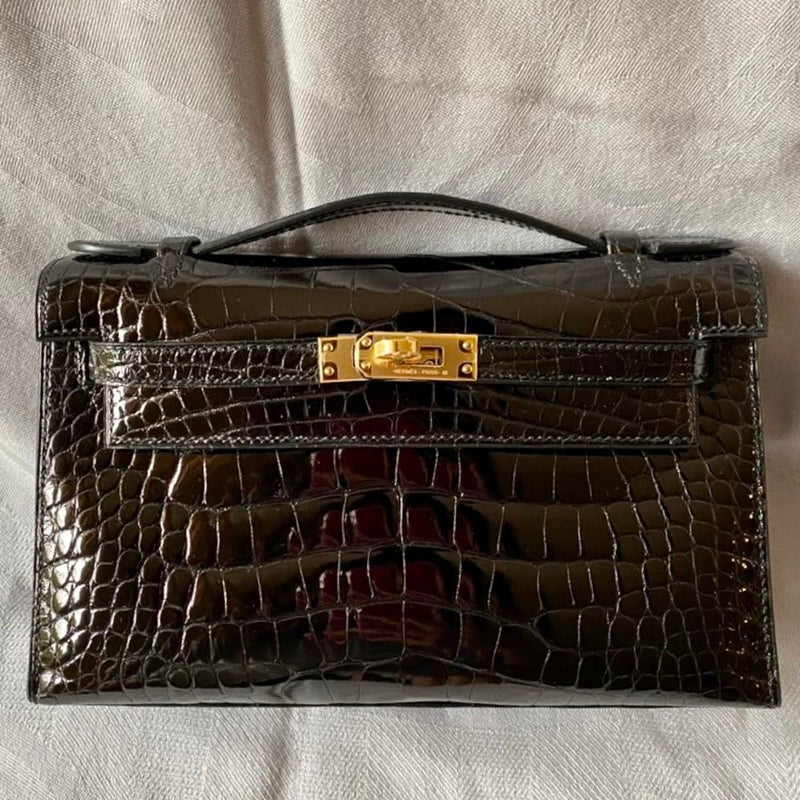 Hermès Kelly Pochette Noir (Black) Alligator Mississippi Lisse Gold Hardware GHW