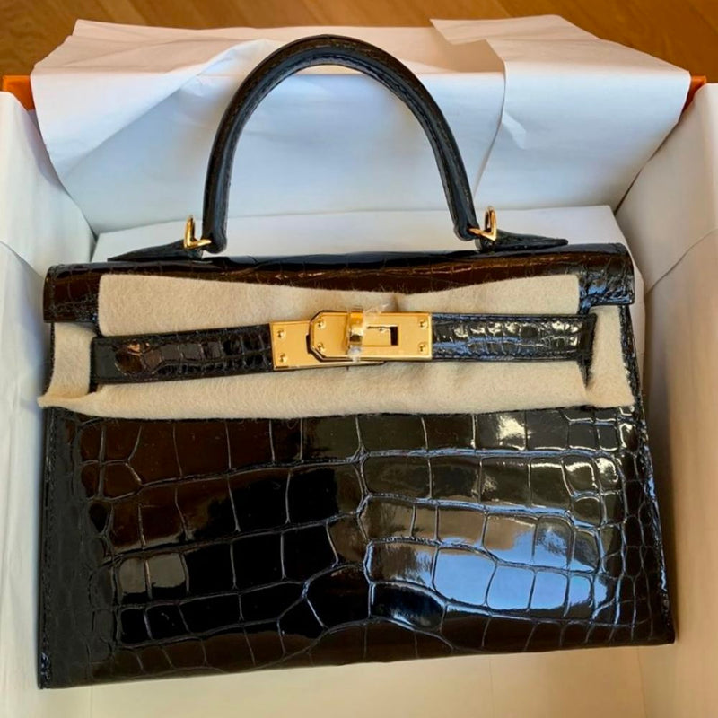 Hermès Kelly 20 Noir (Black) Sellier Alligator Mississippi Lisse Gold Hardware GHW