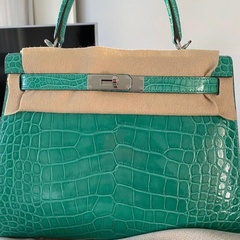 Hermès Kelly 28 Vert Jade Sellier Alligator Mississippi Lisse Palladium Hardware PHW