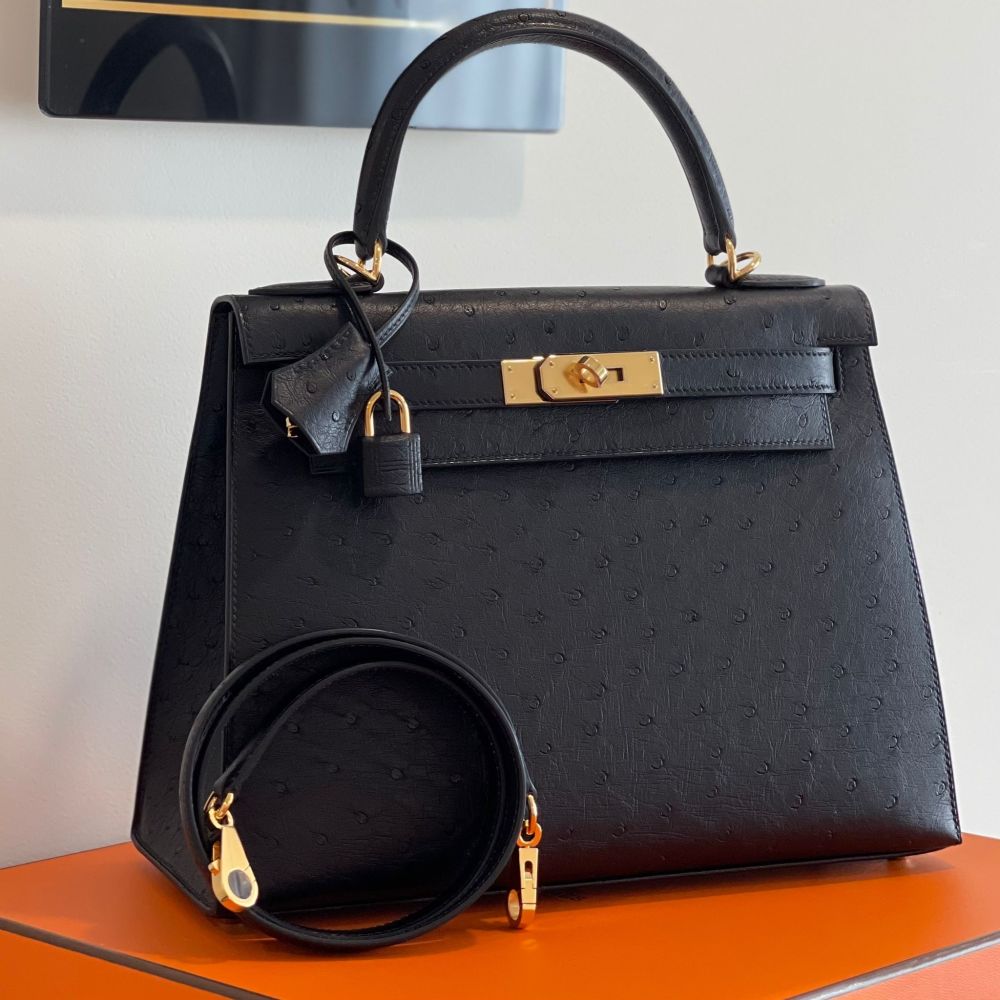Hermès Kelly 28 Sellier Black And Barenia Ardennes Gold Hardware